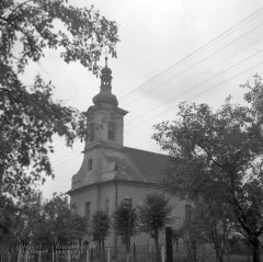 starší foto kostela