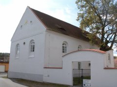 pohled zepředu zprava