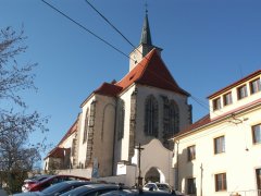 pohled zezadu zprava