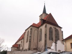 pohled zezadu zprava