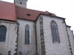 pohled na pravou zadní část