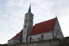 pohled zepředu zleva