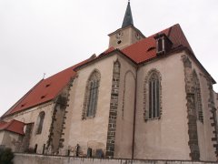pohled zezadu zprava