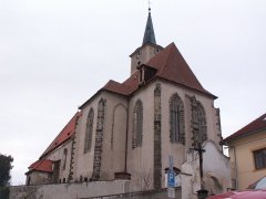 pohled zezadu zprava