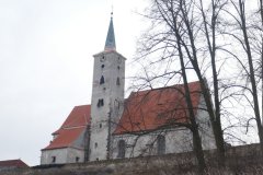 pohled zepředu zleva