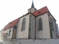 pohled zezadu zprava