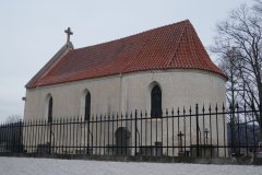 pohled zezadu zprava