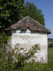 pohled zezadu zprava