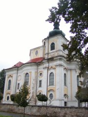 pohled zepředu zleva