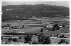 kostel na dobové pohlednici