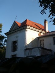 pohled zepředu zprava
