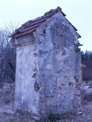 pohled zezadu zprava