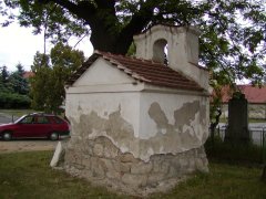 pohled zezadu zleva