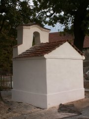 pohled zezadu zprava