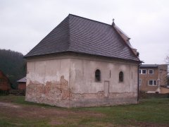 pohled zezadu zleva