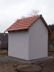 pohled zezadu zprava
