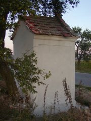 pohled zezadu zleva