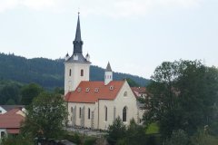 pohled zezadu zprava