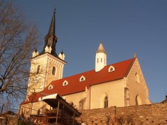 pohled zezadu zprava
