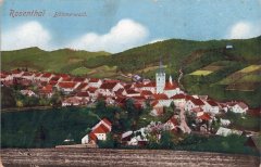 dobová pohlednice vsi s kostelem