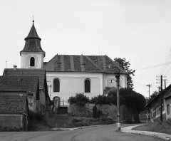 starší foto kostela