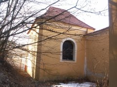 pohled zezadu zleva