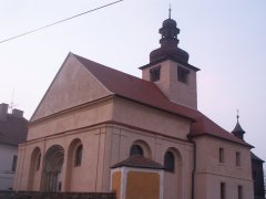 pohled zepředu zprava