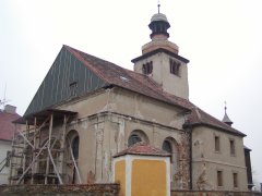 pohled zepředu zprava