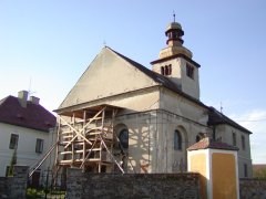 pohled zepředu zprava