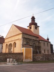 pohled zepředu zprava