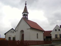 pohled zepředu zprava
