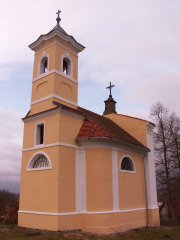 pohled zezadu zleva