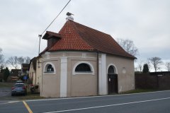 pohled zezadu zleva