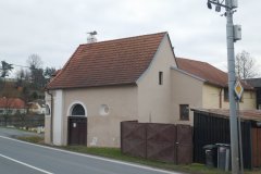 pohled zepředu zleva