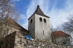 pohled zezadu zprava