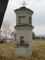 pohled zepředu zprava