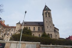 pohled zprava