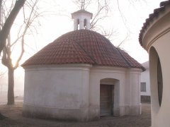 pohled zepředu zleva